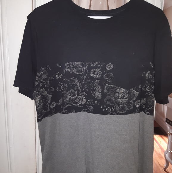 5/10$ Amnesia men's short sleeves t-shirt - Picture 5 of 15